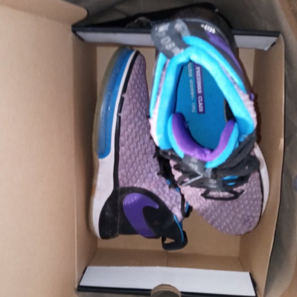 Freshman class - Picture 2 of 2